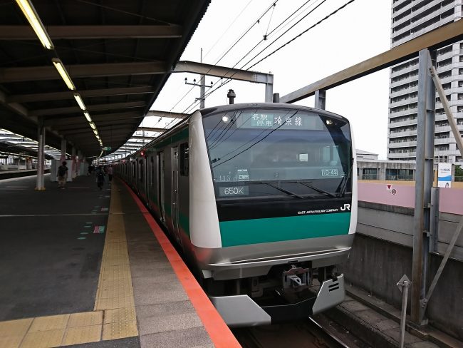 Jr東日本 女性専用車編成 トレインチャンネル 搭載路線セット 電車広告 Com 電車広告ドットコム 日本最大級の電車広告検索サイト 電車広告の情報満載